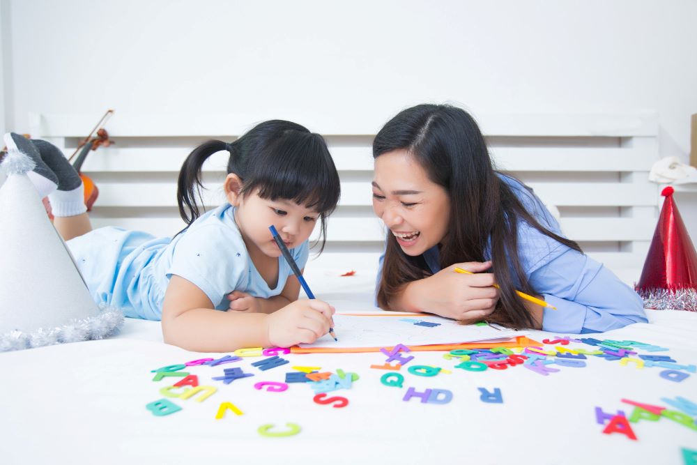 kid learning english